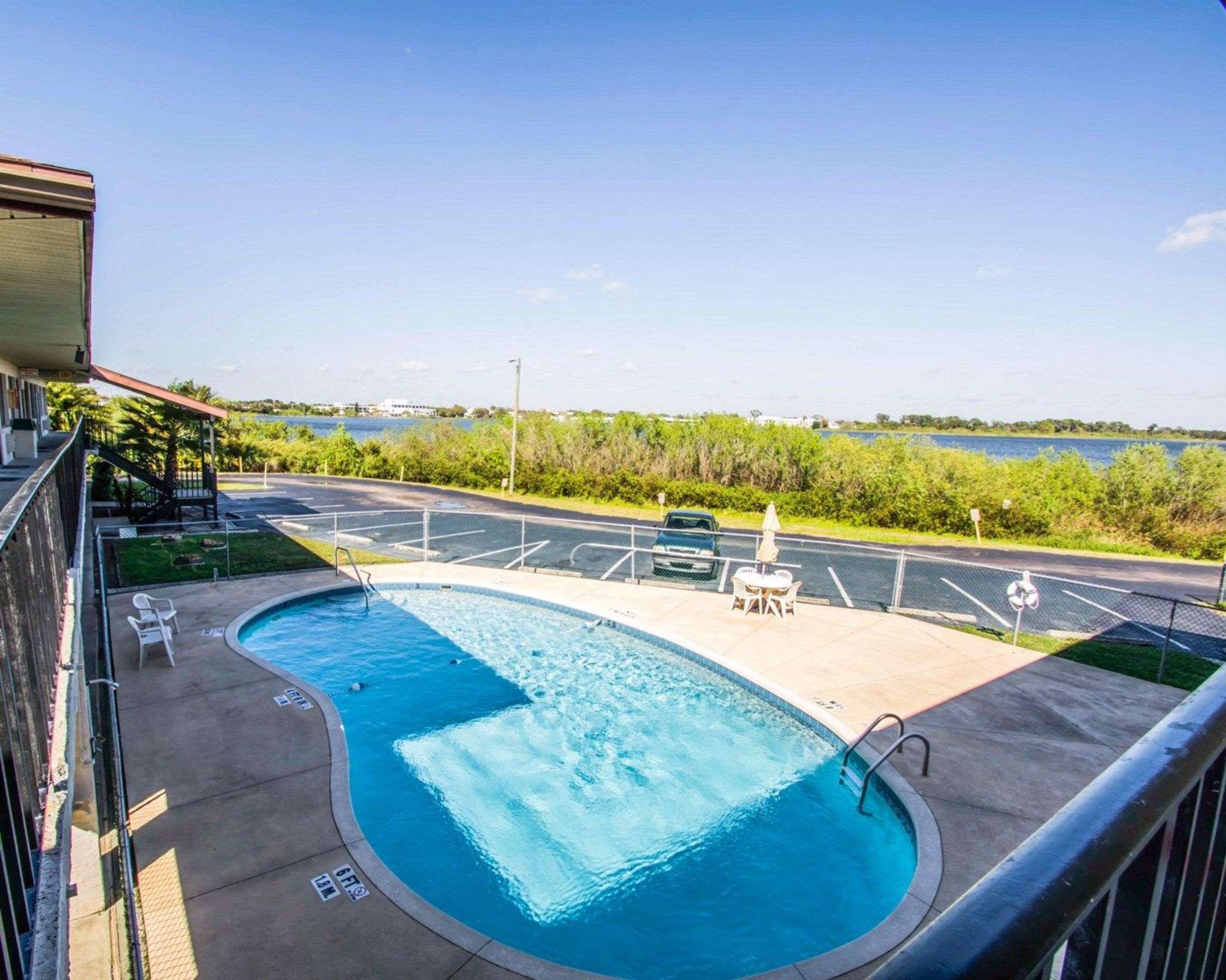 Econo Lodge Sebring Avon Park Ngoại thất bức ảnh