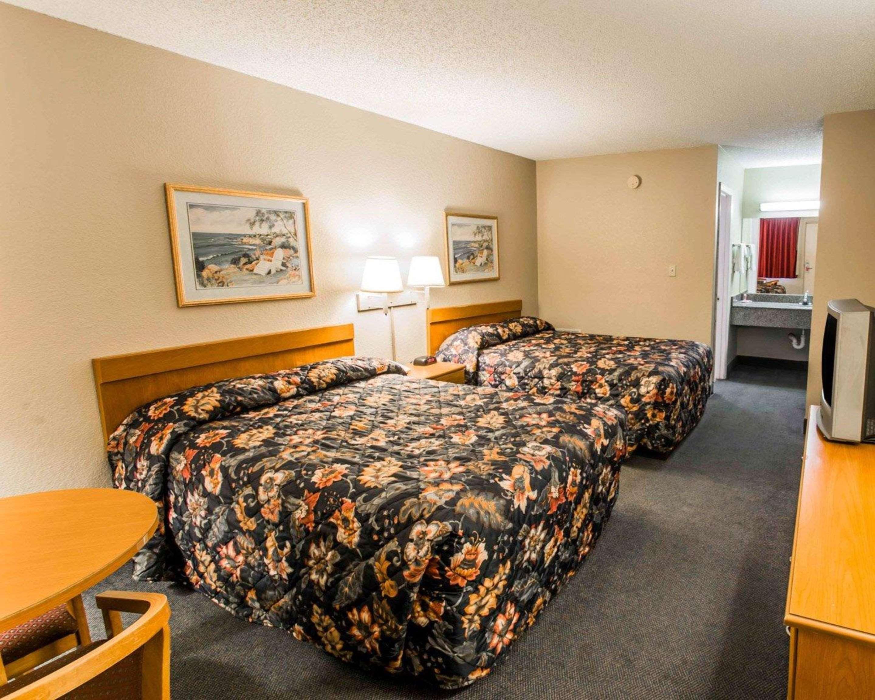 Econo Lodge Sebring Avon Park Ngoại thất bức ảnh